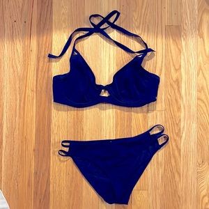 Miss Mandalay Bay London Bigger Bust Bikini Top and Bottom 36E/M